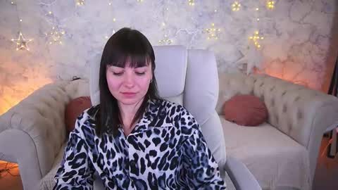 millaluxlove online show from 01.13.26