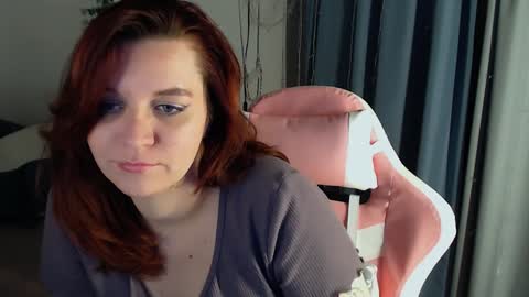 Snapshot of millapoolys chatting on 12.03.24 Milla online show from 12.03.24