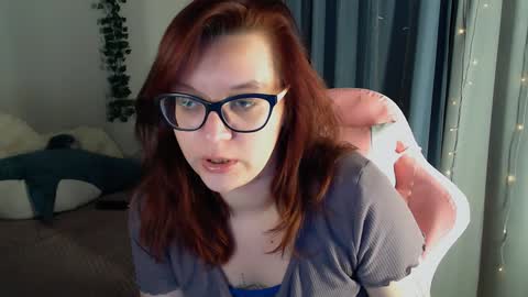 Snapshot of millapoolys chatting on 01.02.25 Milla online show from 01.02.25