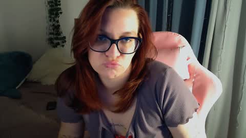 Snapshot of millapoolys chatting on 01.16.25 Milla online show from 01.16.25