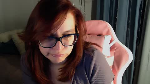Snapshot of millapoolys chatting on 01.22.25 Milla online show from 01.22.25
