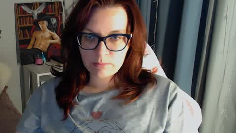 Snapshot of millapoolys chatting on 01.24.25 Milla online show from 01.24.25