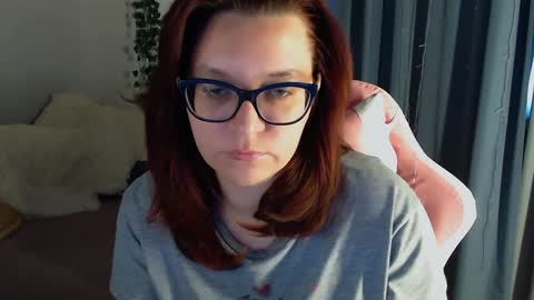 Snapshot of millapoolys chatting on 02.08.25 Milla online show from 02.08.25