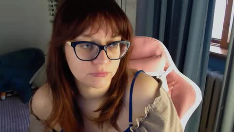 Snapshot of millapoolys chatting on 03.06.25 Milla online show from 03.06.25