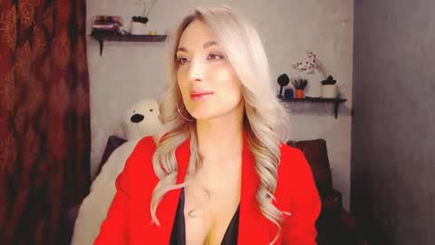 MillaXQueen online show from 01.30.25