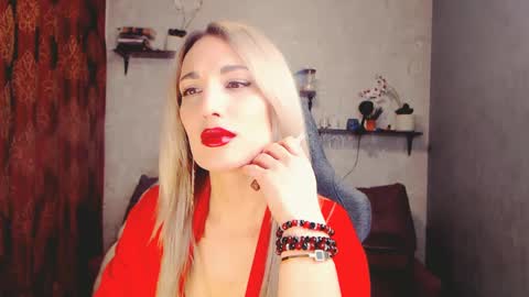 MillaXQueen online show from 02.21.25