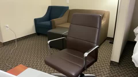 Snapshot of millerjdm chatting on 12.12.24 SlimnHungOH online show from 12.12.24