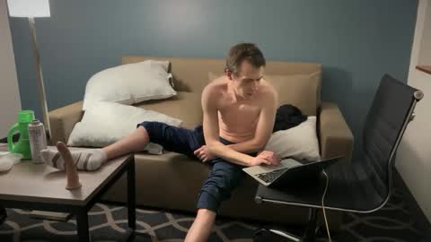 Snapshot of millerjdm chatting on 12.15.24 SlimnHungOH online show from 12.15.24