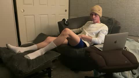 Snapshot of millerjdm chatting on 12.26.24 SlimnHungOH online show from 12.26.24