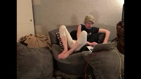 Snapshot of millerjdm chatting on 02.19.25 SlimnHungOH online show from 02.19.25