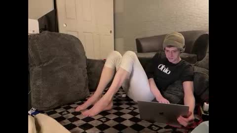 Snapshot of millerjdm chatting on 02.25.25 SlimnHungOH online show from 02.25.25