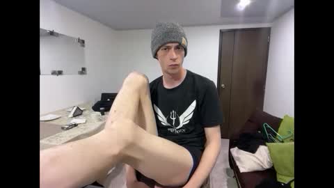 Snapshot of millerjdm chatting on 09.15.25 SlimnHungOH online show from 09.15.25