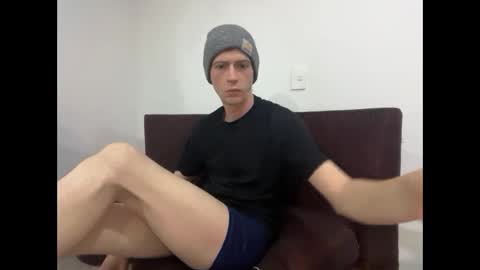 Snapshot of millerjdm chatting on 09.18.25 SlimnHungOH online show from 09.18.25