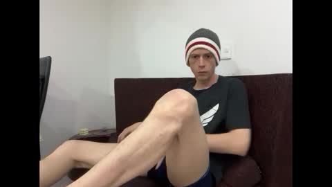 Snapshot of millerjdm chatting on 09.18.25 SlimnHungOH online show from 09.18.25