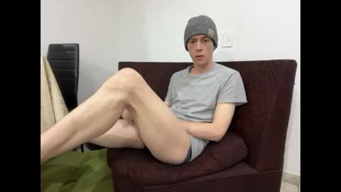 Snapshot of millerjdm chatting on 09.21.25 SlimnHungOH online show from 09.21.25