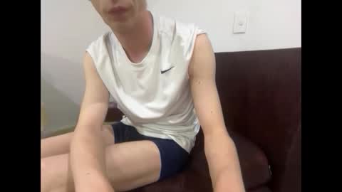 Snapshot of millerjdm chatting on 09.26.25 SlimnHungOH online show from 09.26.25