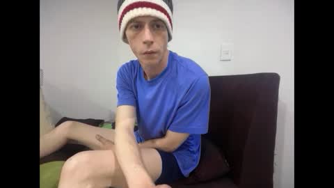 Snapshot of millerjdm chatting on 09.30.25 SlimnHungOH online show from 09.30.25