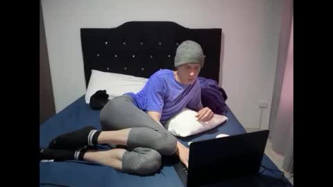 Snapshot of millerjdm chatting on 10.23.25 SlimnHungOH online show from 10.23.25