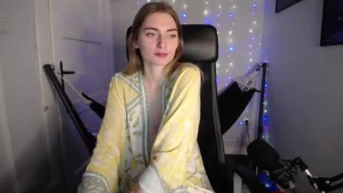 millie_lacroix online show from 12.12.24