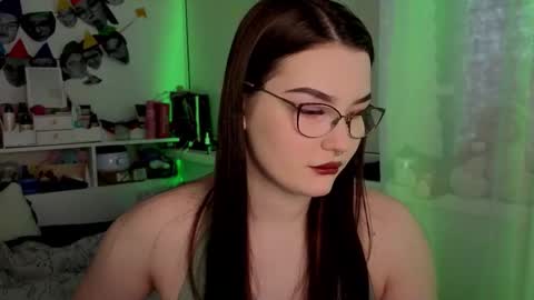 Millie online show from 11.07.25