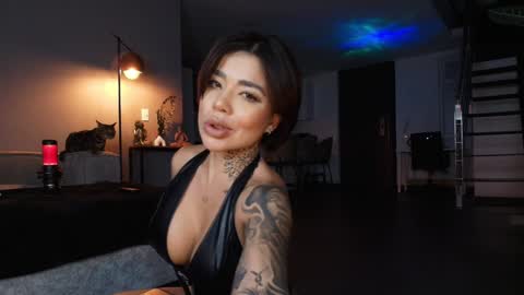 Mila  online show from 01.10.25