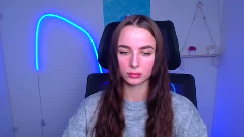 Snapshot of milly_liss chatting on 02.10.26 Milly online show from 02.10.26