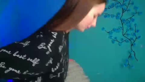 Snapshot of milly_liss chatting on 04.08.26 Milly online show from 04.08.26