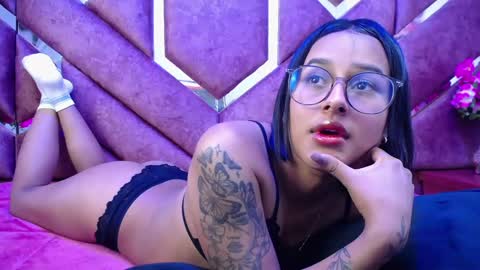 Snapshot of milly_print chatting on 02.02.25 Milly Print online show from 02.02.25