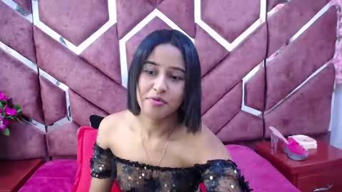 Snapshot of milly_print chatting on 02.23.25 Milly Print online show from 02.23.25