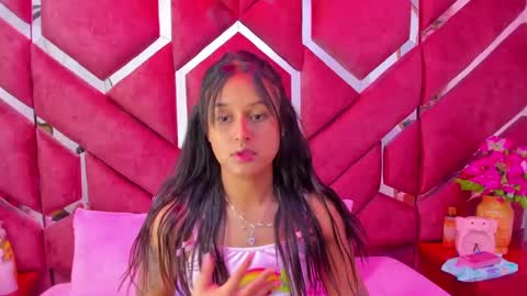 Snapshot of milly_print chatting on 09.16.25 Milly Print online show from 09.16.25