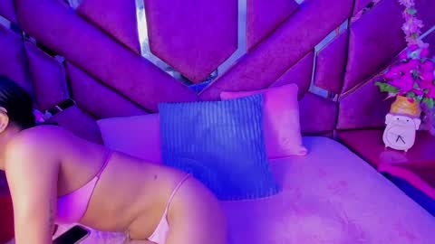 Snapshot of milly_print chatting on 09.20.25 Milly Print online show from 09.20.25