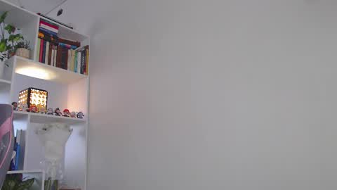 Milly online show from 02.15.25