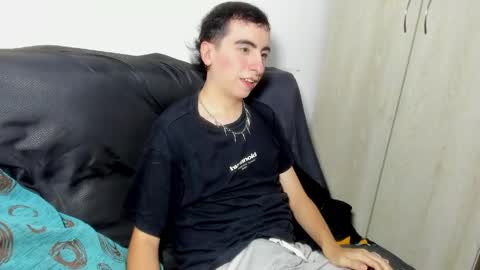 milogm_ online show from 05.25.26
