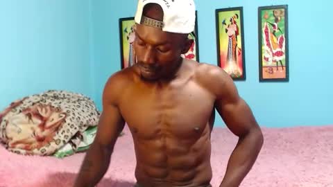 Miltonn online show from 09.15.25