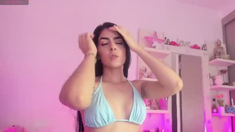 Snapshot of milu_cooper chatting on 07.01.26 milu modelo independiente .onlyfans kmila model online show from 07.01.26