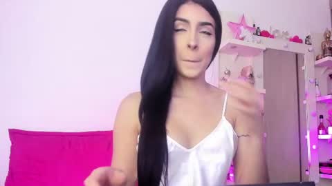 Snapshot of milu_cooper chatting on 07.16.26 milu modelo independiente .onlyfans kmila model online show from 07.16.26