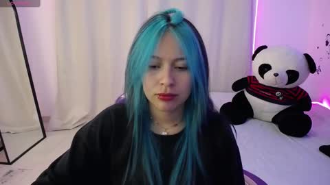 Snapshot of milusolers chatting on 09.13.25 Milusolers online show from 09.13.25