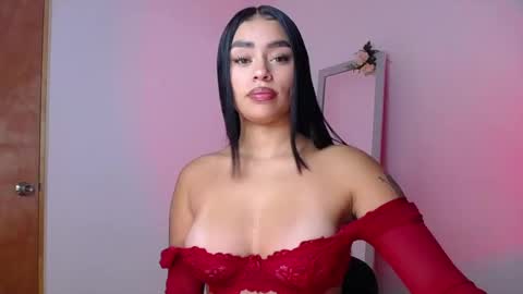 Mily Ortiz online show from 10.24.25