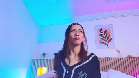 Snapshot of milyrouse___ chatting on 12.28.24 Milly online show from 12.28.24