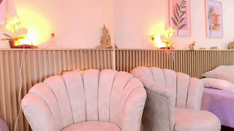 Snapshot of milyrouse___ chatting on 01.24.25 Milly online show from 01.24.25