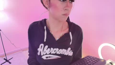 Snapshot of milyrouse___ chatting on 02.02.25 Milly online show from 02.02.25