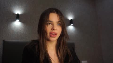 Snapshot of milyyclaars chatting on 02.06.26 Linda online show from 02.06.26