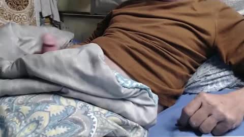 mimes32 online show from 11.21.25