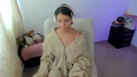 Snapshot of mimi_sa chatting on 07.19.26 Mimii online show from 07.19.26