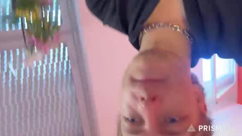 mimiro12 online show from 10.13.25