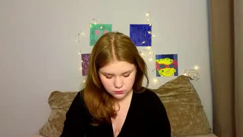 hi Im Mina  online show from 03.06.26