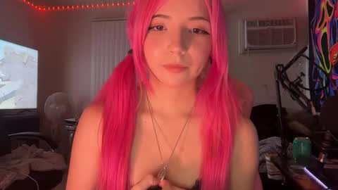 Snapshot of minaisnever chatting on 02.24.26 Mina online show from 02.24.26