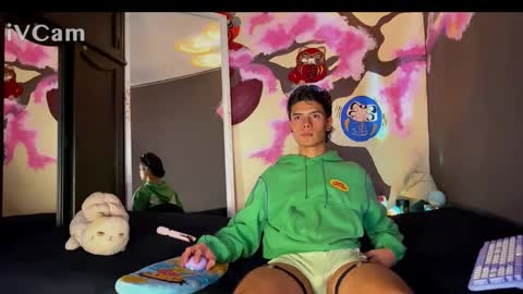 Suki 3 online show from 02.25.26