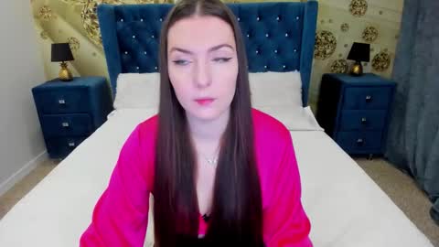 minchelskatrina online show from 02.13.26