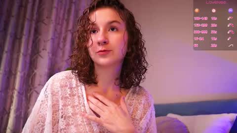 Snapshot of mind__game chatting on 09.11.25 Frances Next streams Thu Fri Sat 8am - 4pm GMT3 online show from 09.11.25